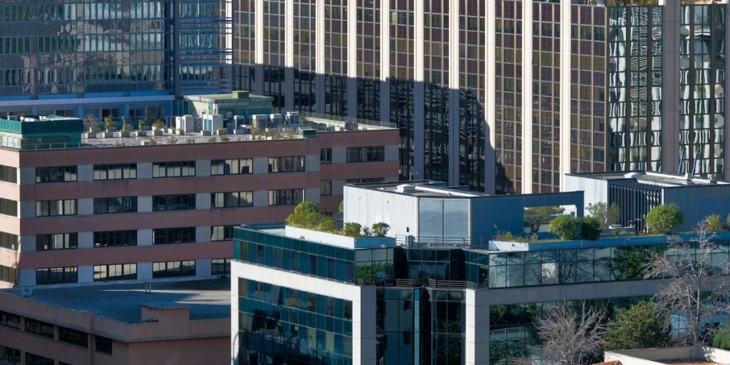 Big Data Analytics in Dubai Real Estate: How to Invest with Data Driven Insights