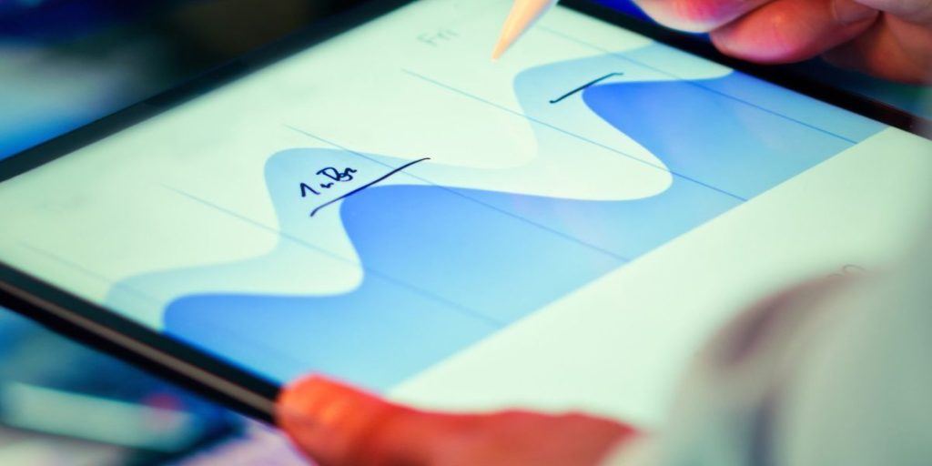 This article explains why a data analytics certification is a game-changer for anyone working in Dubai real estate, from agents and landlords to investors and c...